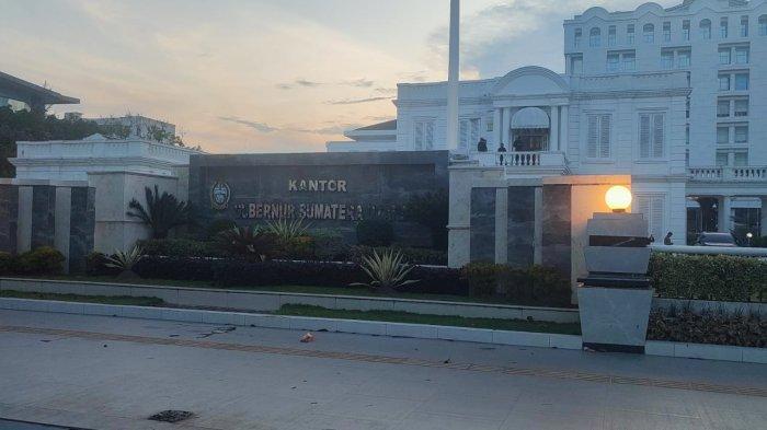 Kantor-Gubernur-Sumut-Jalan-Pangeran-Diponegoro-Minggu