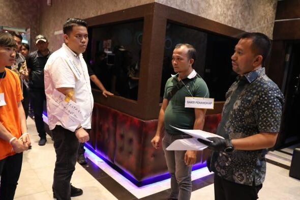 ebanyak-35-orang-diamankan