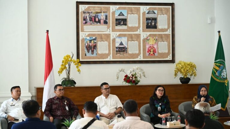 68cd5f767bf43-pemprov-sumut-gelar-konferensi-pers_medan