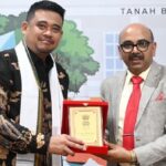 bobby-nasution-sambut-baik-rencana-investasi-pemerintah-india-di-sumut-1760409222360_169