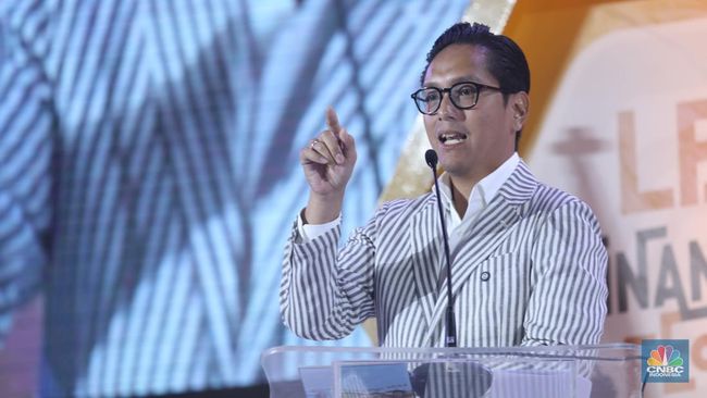 wali-kota-medan-rico-tri-putra-bayu-waas-menyampaikan-pidato-utama-dalam-acara-lps-financial-festival-2025-di-regale-internati-1755747880064_169