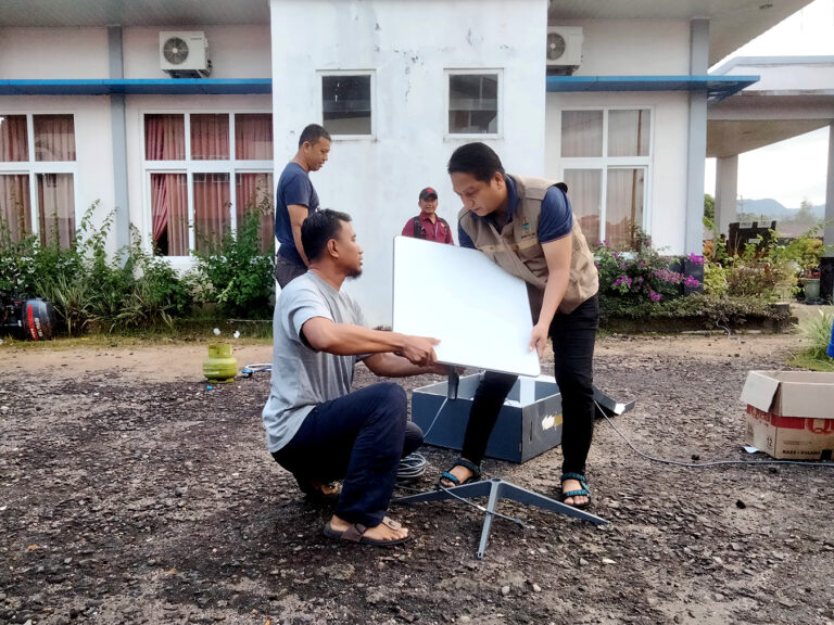 Pemprov-Sumut-Sediakan-Internet-Gratis-di-Lokasi-Pengungsian-Tapteng-2