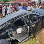 penampakan-mobil-tertabrak-kereta-api-di-asahan-foto-dok-polres-asahan-1771210635762_169