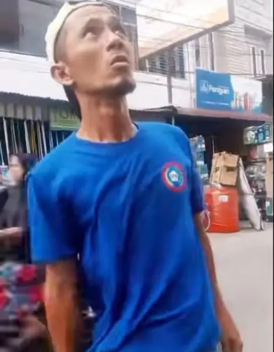 viral_premanisme_di_batang_kuis_pekerja_botot_dipalak_pria_berkaos_spsi_2026-02-05_20-56-20_7948