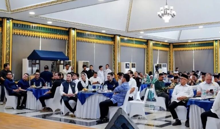 27000519-a87a-4ce0-a97f-d92bf816f65c-1