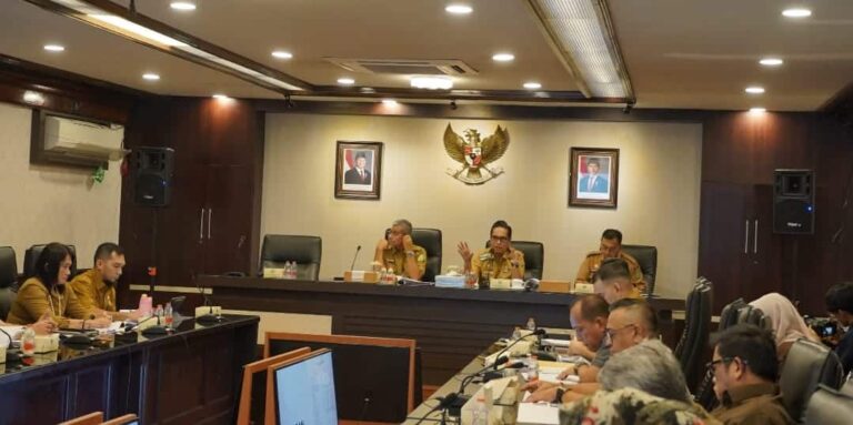 PUD-Pasar-Medan-Diminta-Berbenah-Total-Rico-Waas-Targetkan-Jadi-Mesin-Keuntungan-dan-Pusat-Investasi